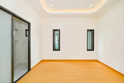 Villa de 3 Dormitorios con Jardín en Bang Jo, Thalang