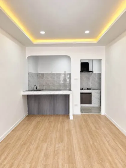 Villa de 2 habitaciones y 1 baño en Kathu cerca de la universidad