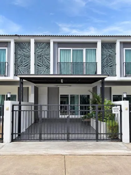 3 Schlafzimmer 3 Badezimmer Supalai Primo Reihenhaus in Thalang zu verkaufen