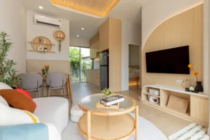 Nuevo townhouse de 2 habitaciones y una planta en Bangjo, Phuket