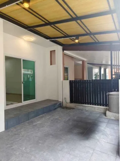 Villa de 4 habitaciones y 2 baños en iLeaf Town 1, Thalang
