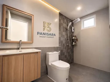Casa Gemela Nueva de 2 Pisos, 3 Dormitorios, 2 Baños, Proyecto Piyachok, Thalang