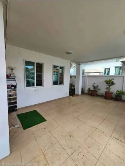 3 Schlafzimmer, 2 Badezimmer Haus mit Grundstück in Phuket zu verkaufen