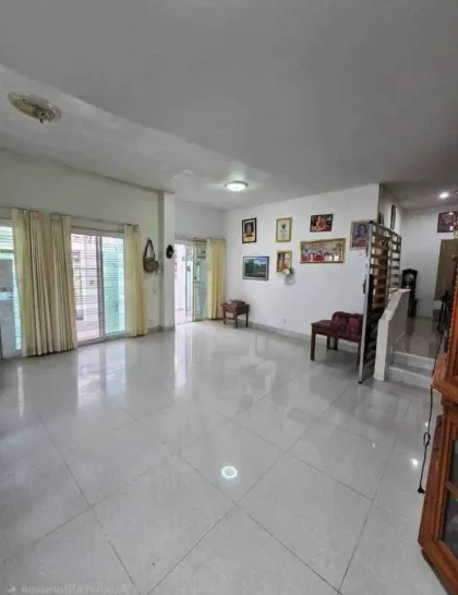 3 Schlafzimmer, 2 Badezimmer Haus mit Grundstück in Phuket zu verkaufen
