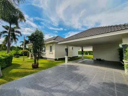 2-Bedroom 2-Bathroom Pool Villa Near Black Mountain, Phuket