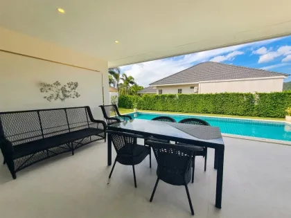 2-Bedroom 2-Bathroom Pool Villa Near Black Mountain, Phuket