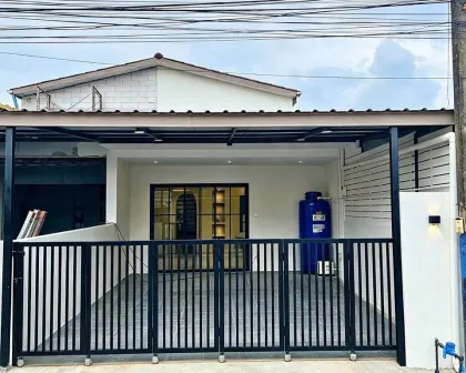 3-Zimmer-Villa mit 2 Bädern in Kamala, Phuket zu verkaufen