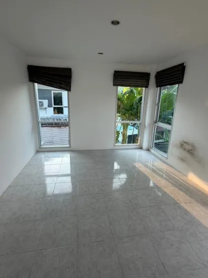 บ้านเดี่ยว 3 ห้องนอน 2 ห้องน้ำ หมู่บ้านธนภา ปาร์ควิลล์ บางชีเหล้า