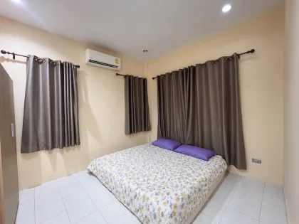Einfamilienvilla mit 3 Schlafzimmern und 2 Bädern in Ratsada, Phuket Town