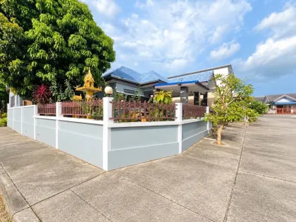 Einfamilienvilla mit 3 Schlafzimmern und 2 Bädern in Ratsada, Phuket Town