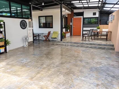 Villa 2 chambres près de l'aéroport de Phuket avec grand terrain