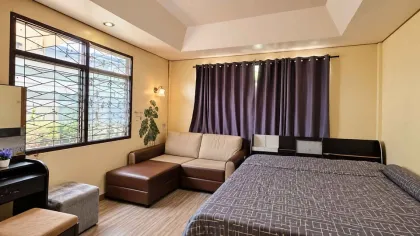 4 Schlafzimmer Einfamilienhaus zum Verkauf in Chalong, Phuket