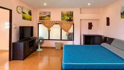 4 Schlafzimmer Einfamilienhaus zum Verkauf in Chalong, Phuket