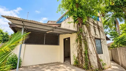 4 Schlafzimmer Einfamilienhaus zum Verkauf in Chalong, Phuket
