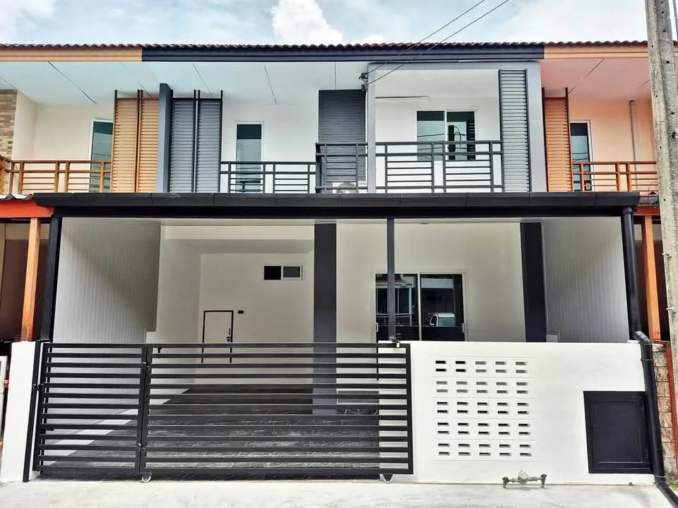 บ้านสวย 4 ห้องนอน 2 ห้องน้ำ สำหรับขายที่ราไว ภูเก็ต