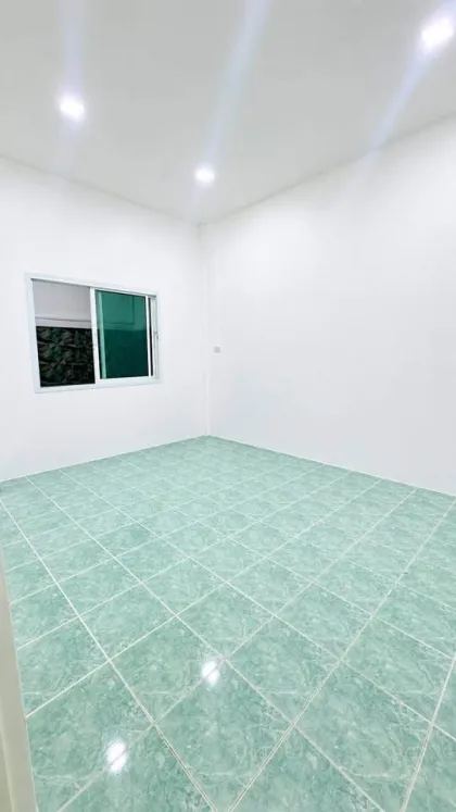 3 Schlafzimmer 2 Badezimmer Haus zum Verkauf in KT Nabon Village, Chalong