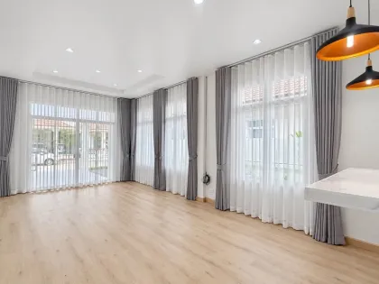 Villa renovada de 2 habitaciones en Sinsukthani Village, Thalang Phuket