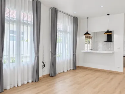 Villa renovada de 2 habitaciones en Sinsukthani Village, Thalang Phuket