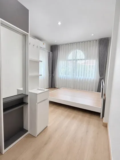 Villa renovada de 2 habitaciones en Sinsukthani Village, Thalang Phuket