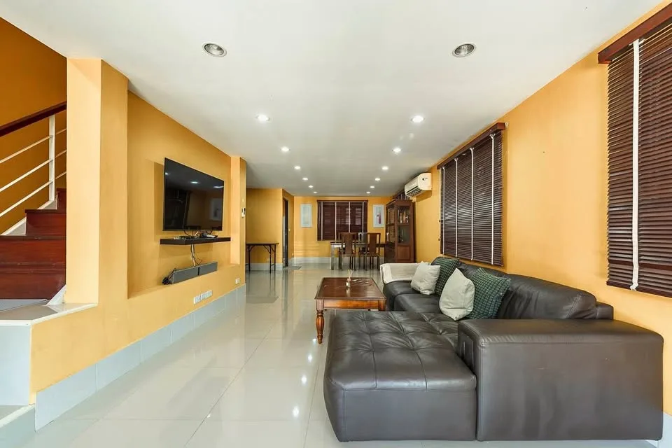 5-Bedroom, 4-Bath Dual Houses for Sale in Rawai, Phuket
