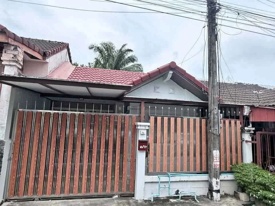 Maison à vendre : 2 chambres, 1 salle de bain, proche du centre de Phuket