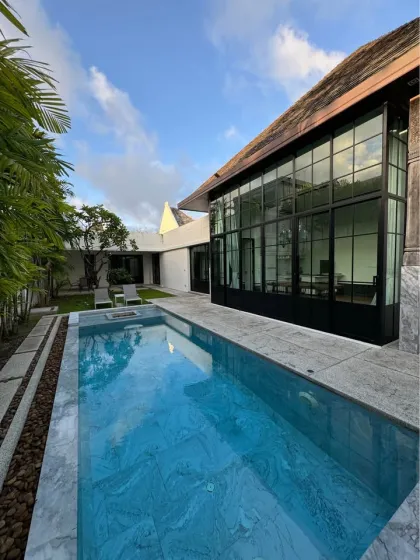 Villa con piscina de 3 dormitorios lista para entrar en Cherng Talay