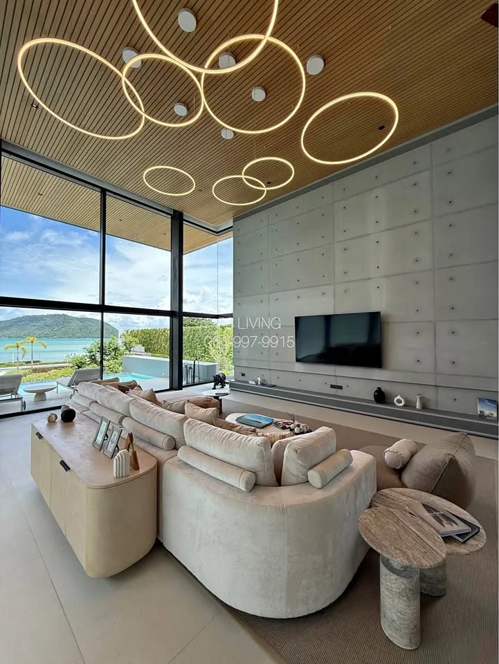 Villa de luxe en bord de mer avec 4 chambres et 5 salles de bain à Rawai