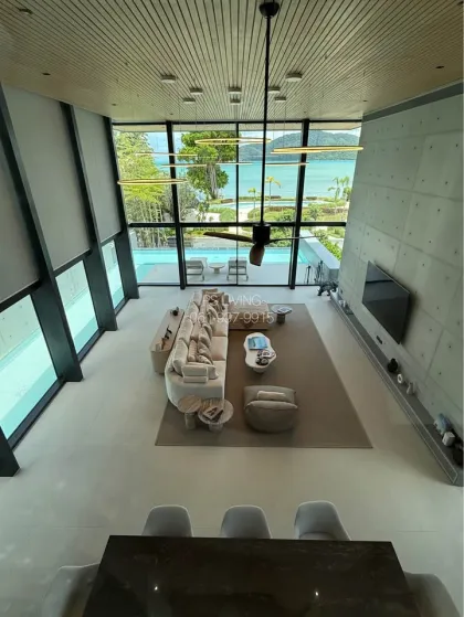 Villa ultra-luxueuse 4 chambres en bord de mer à Rawai, Phuket