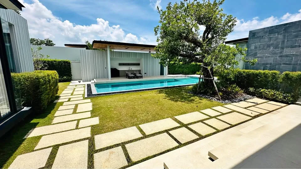 Villa de luxe 4 chambres avec piscine privée à Botanica Forestique, Kathu