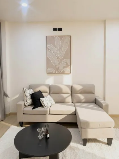 Apartamento renovado en el piso 7 de PhornSawan Condotel - 2 habitaciones, listo para habitar
