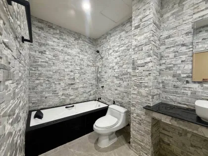 Apartamento renovado en el piso 7 de PhornSawan Condotel - 2 habitaciones, listo para habitar