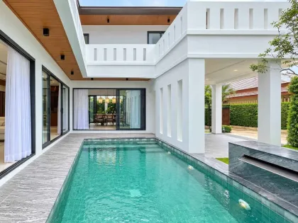 บ้านทาวน์เฮาส์แปลงมุม 2 ชั้น 4 ห้องนอน 2 ห้องน้ำ ในถลาง