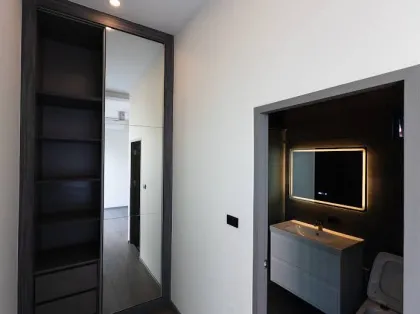 Brandneue Moderne 3-Zimmer-Poolvilla im Zentrum von Rawai