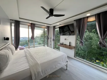 Luxusvilla mit 3 Schlafzimmern und Panoramablick auf das Meer in Kata