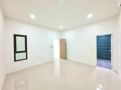 Villa Rénovée de Plain-Pied 3 Chambres à Phuket Town