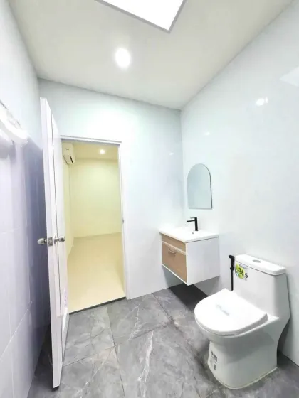 Villa Rénovée de Plain-Pied 3 Chambres à Phuket Town