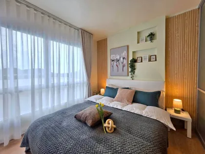 Apartamento renovado en Dcondo Mine Kathu de 1 dormitorio en venta