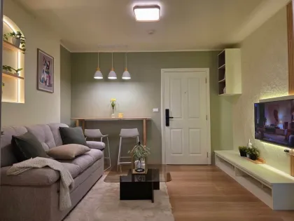 Apartamento renovado en Dcondo Mine Kathu de 1 dormitorio en venta