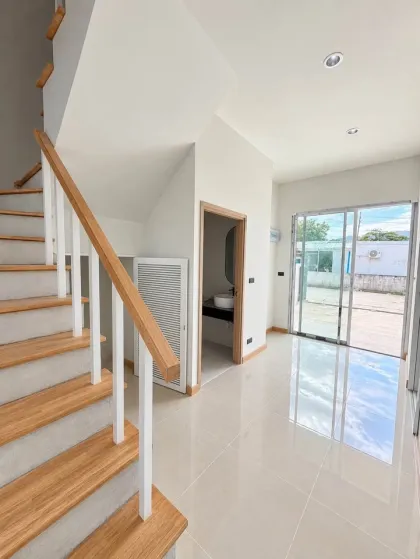 Casa nueva de 3 dormitorios y 3 baños en MELINA CHALONG