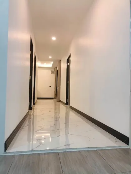 Casa renovada de una planta con 3 habitaciones cerca del muelle de Chalong