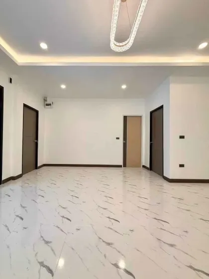 Casa gemela de una planta 2 habitaciones 2 baños por 4.99M THB