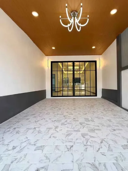 Casa gemela de una planta 2 habitaciones 2 baños por 4.99M THB