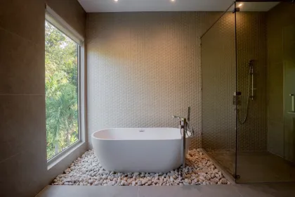Neue Poolvilla zum Verkauf in Chalong, Phuket