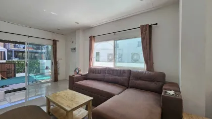 Halbfreistehendes Haus 2 Schlafzimmer 2 Bäder in Bandon, Thalang
