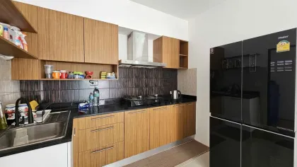 Halbfreistehendes Haus 2 Schlafzimmer 2 Bäder in Bandon, Thalang