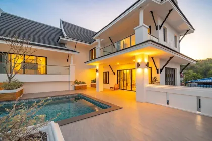 Villa Privada con Piscina y Vista al Mar en Rawai
