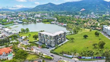 Кондо с 2 спальнями и видом на озеро в Laguna Lakeside, Bang Tao