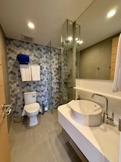 Кондо с 2 спальнями и видом на озеро в Laguna Lakeside, Bang Tao