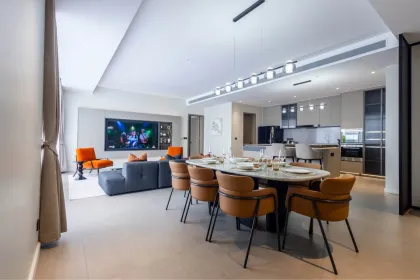 Новая премиальная вилла с 3 спальнями и бассейном в Clover Residence, Таланг