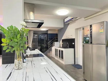 Villa à Kathu 5 chambres avec piscine privée à vendre